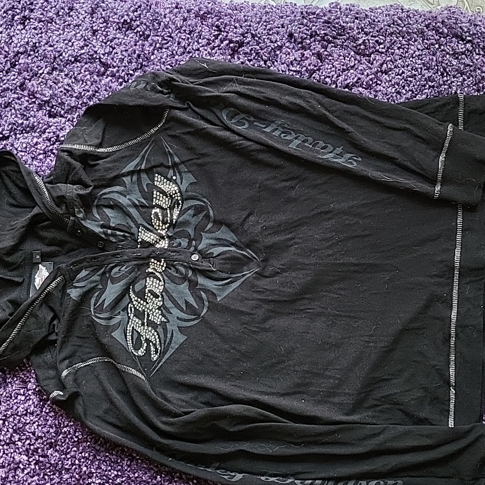 Vintage Harley Davidson lightweight hoodie.